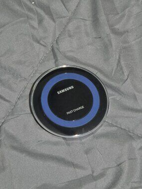Samsung Wireless Charging Pad